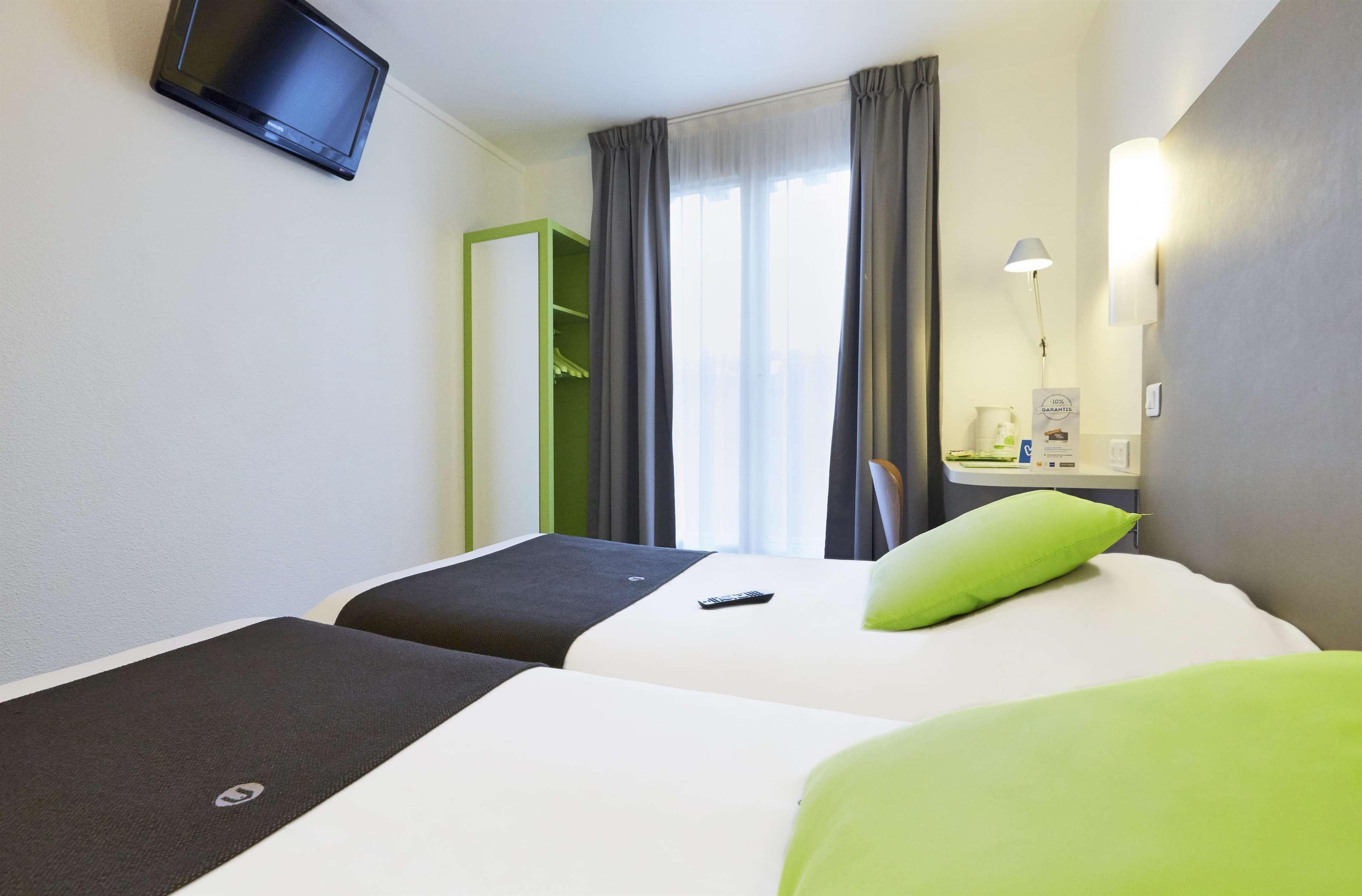 ก็องปานีล นีซ ซองเทรอ อโครโปลิส Hotel ภายนอก รูปภาพ