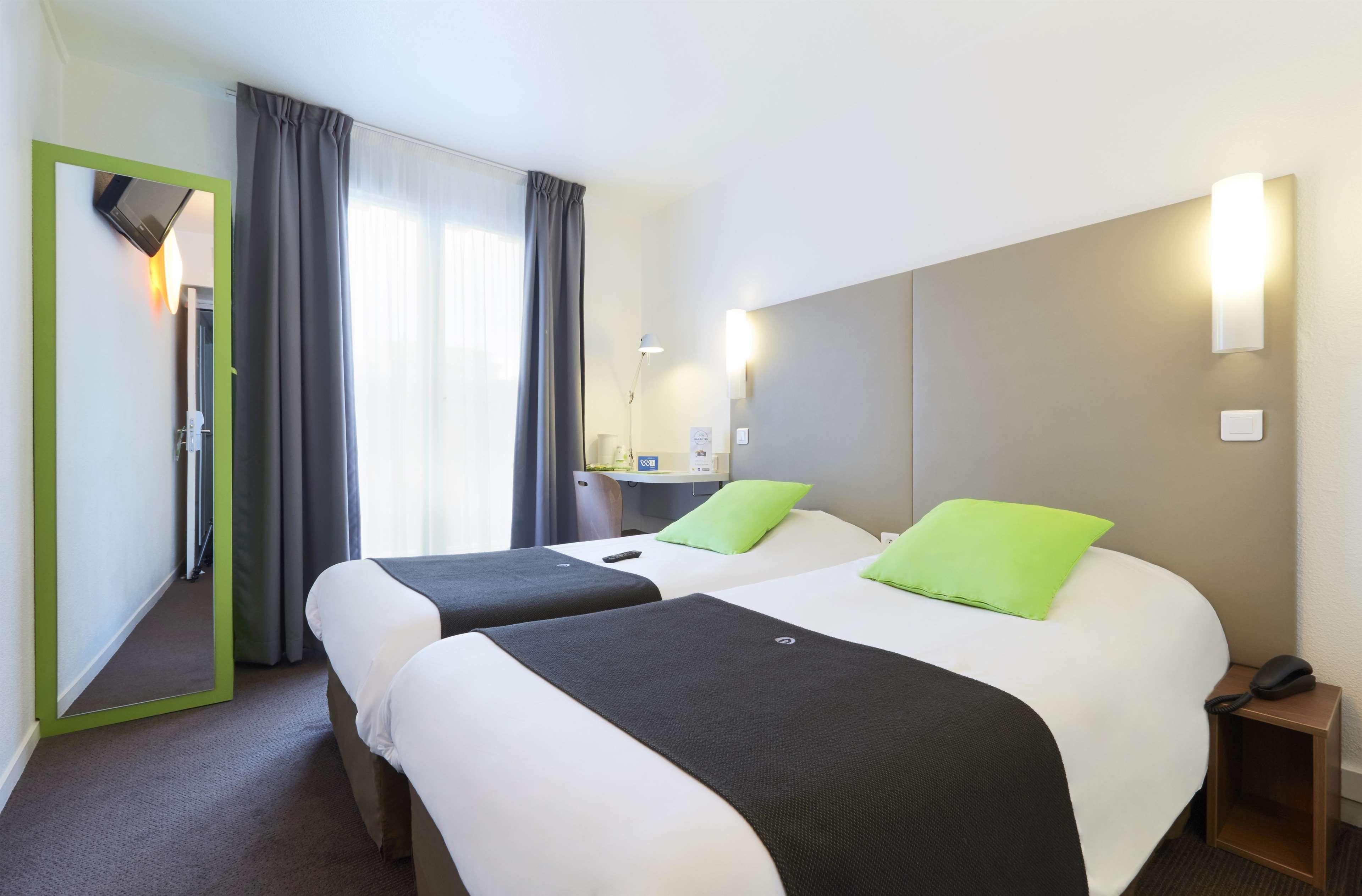 ก็องปานีล นีซ ซองเทรอ อโครโปลิส Hotel ภายนอก รูปภาพ
