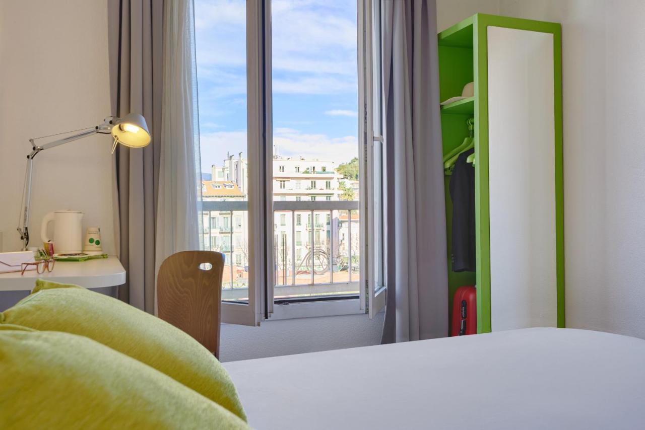 ก็องปานีล นีซ ซองเทรอ อโครโปลิส Hotel ภายนอก รูปภาพ
