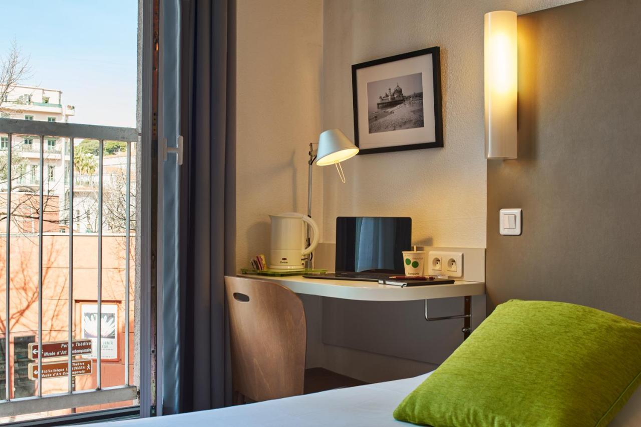 ก็องปานีล นีซ ซองเทรอ อโครโปลิส Hotel ภายนอก รูปภาพ
