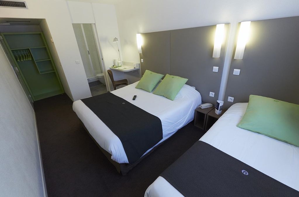 ก็องปานีล นีซ ซองเทรอ อโครโปลิส Hotel ภายนอก รูปภาพ